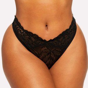 Fabletics | NWT Smoothing Lace Thong 💠